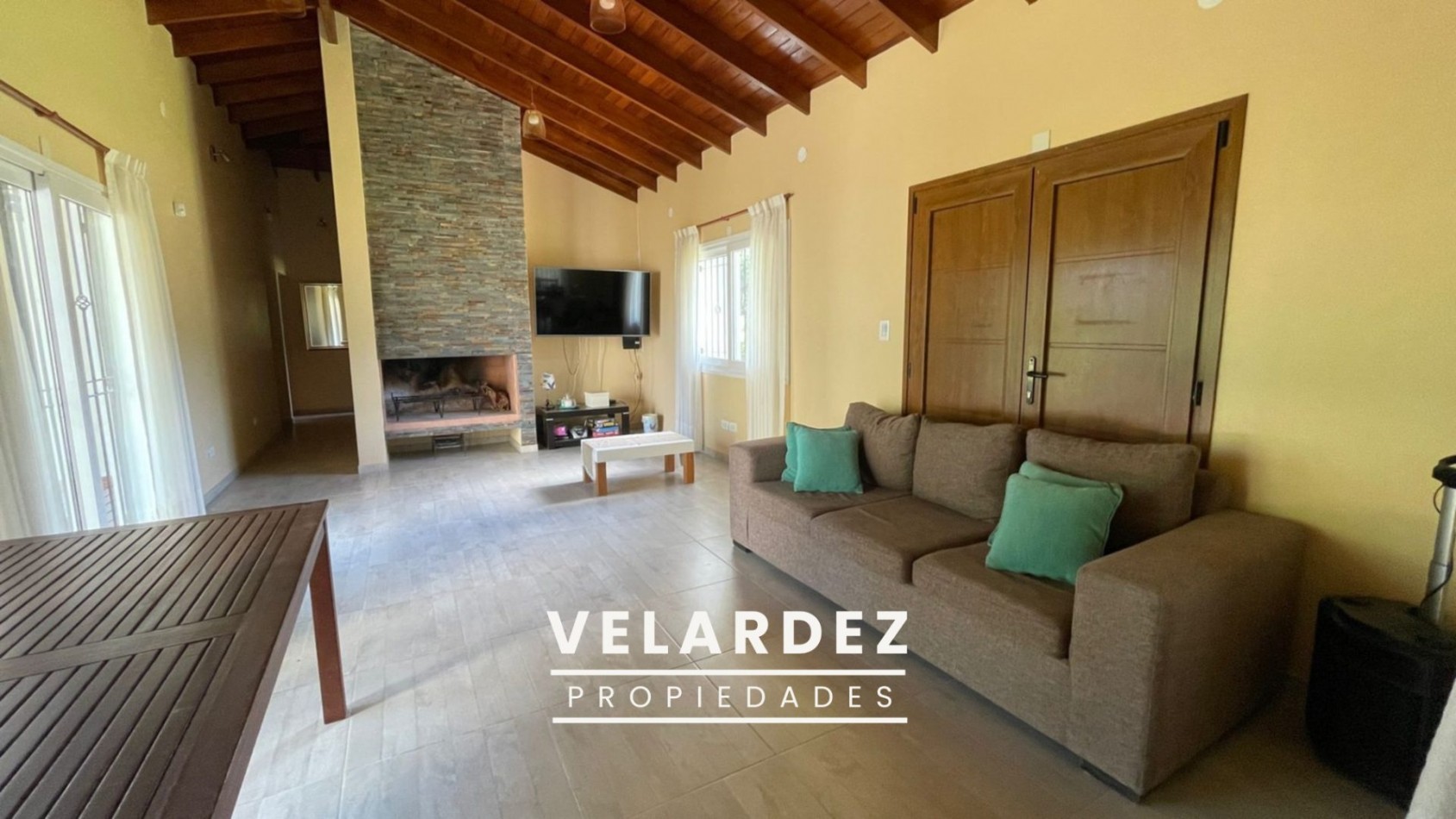 Casa en Venta en Pinamar - Barrio Nayades