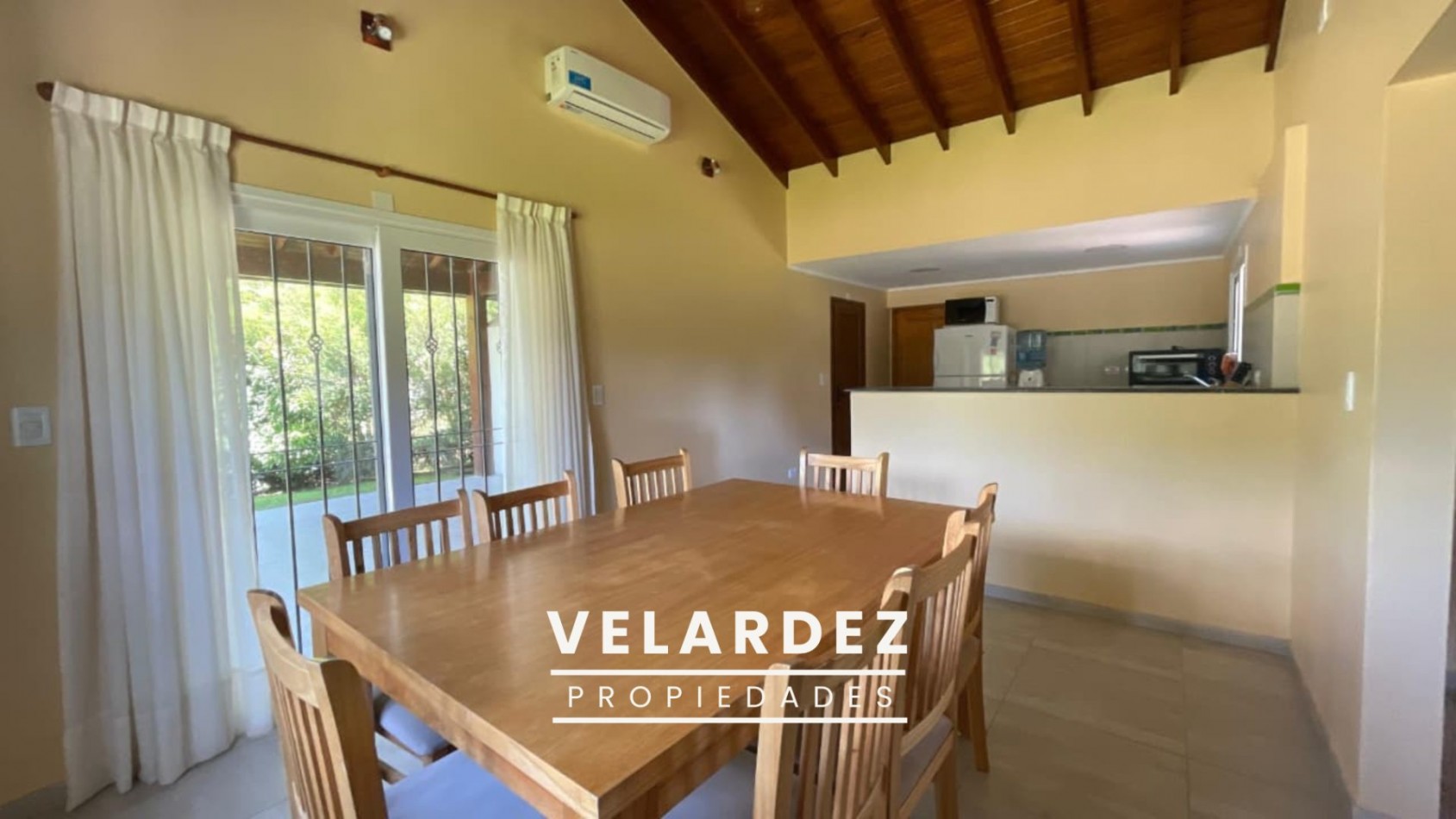 Casa en Venta en Pinamar - Barrio Nayades
