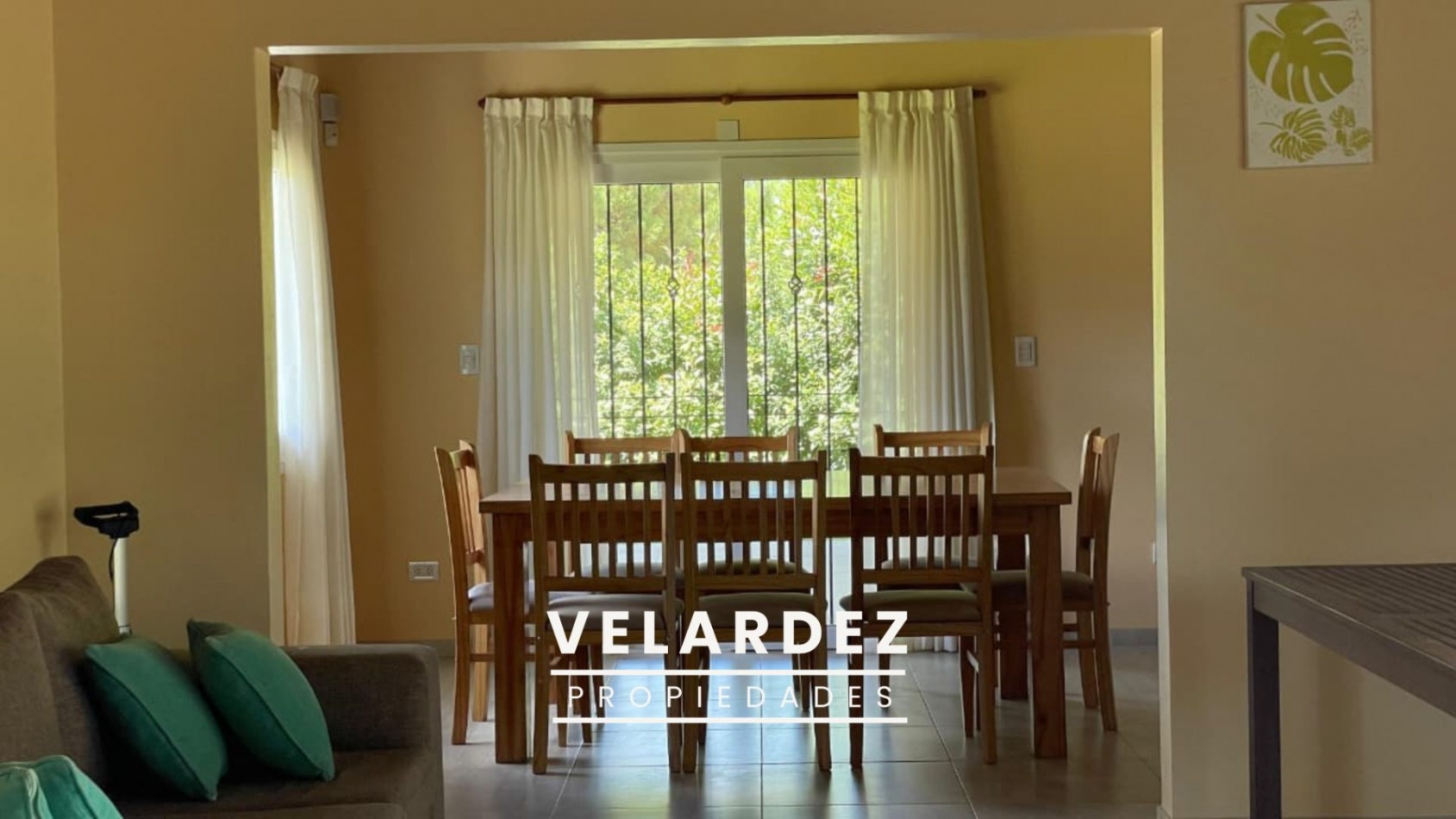Casa en Venta en Pinamar - Barrio Nayades
