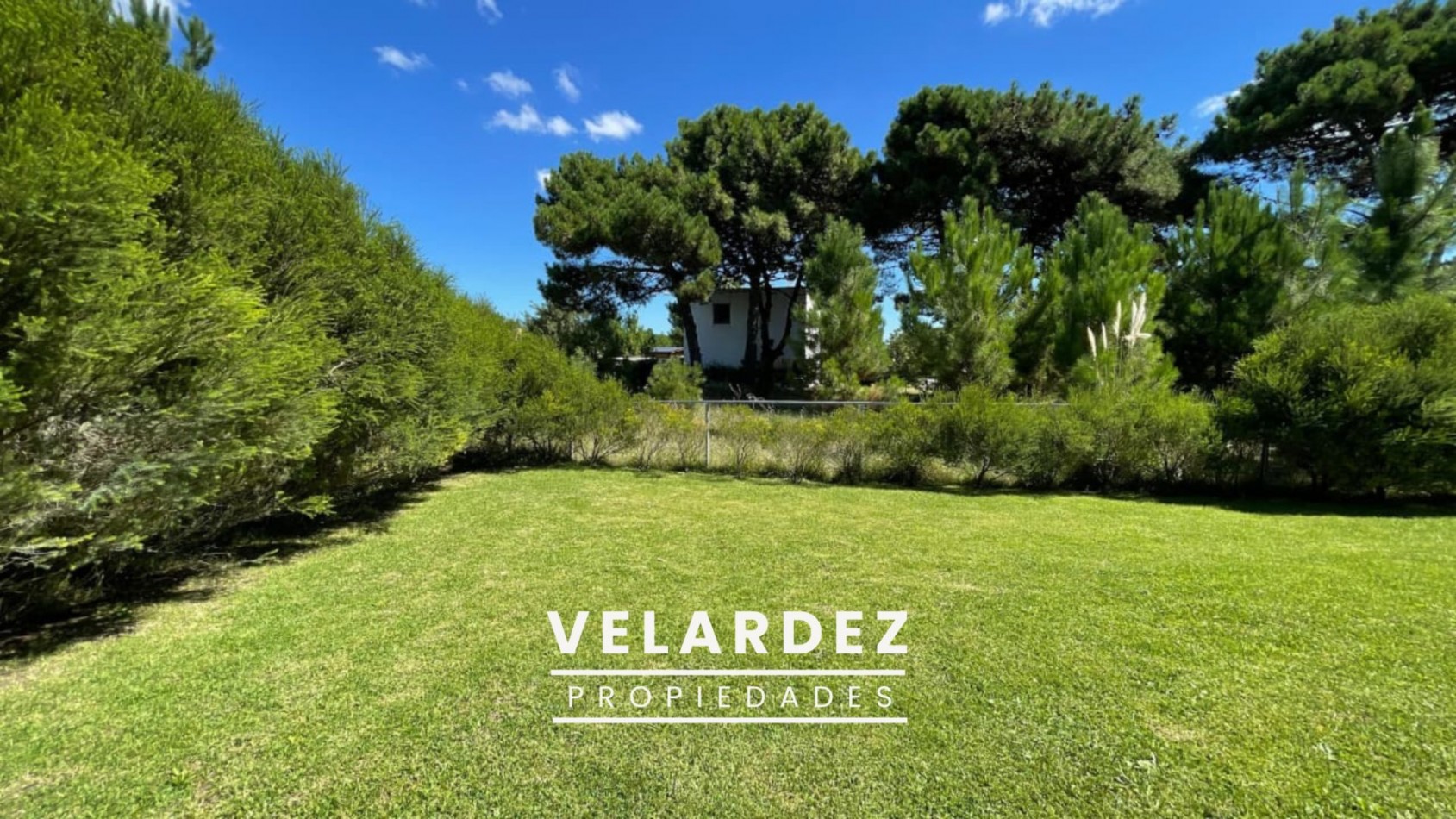 Casa en Venta en Pinamar - Barrio Nayades