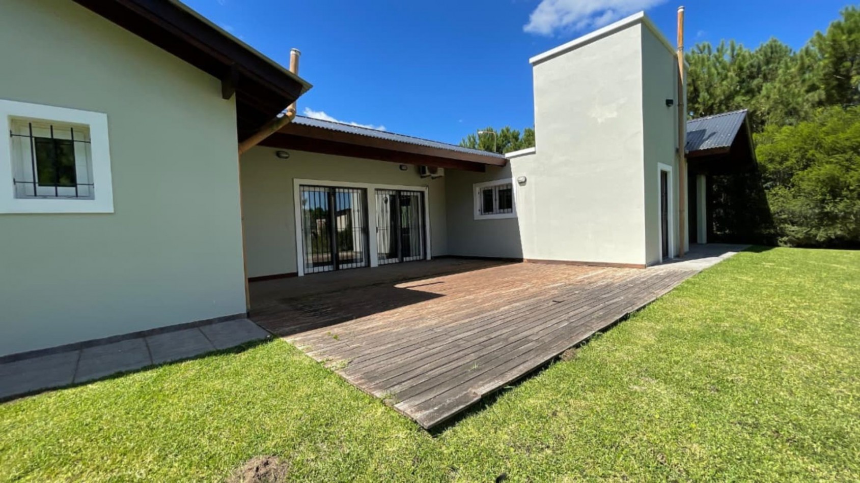 Casa en Venta en Pinamar - Barrio Nayades