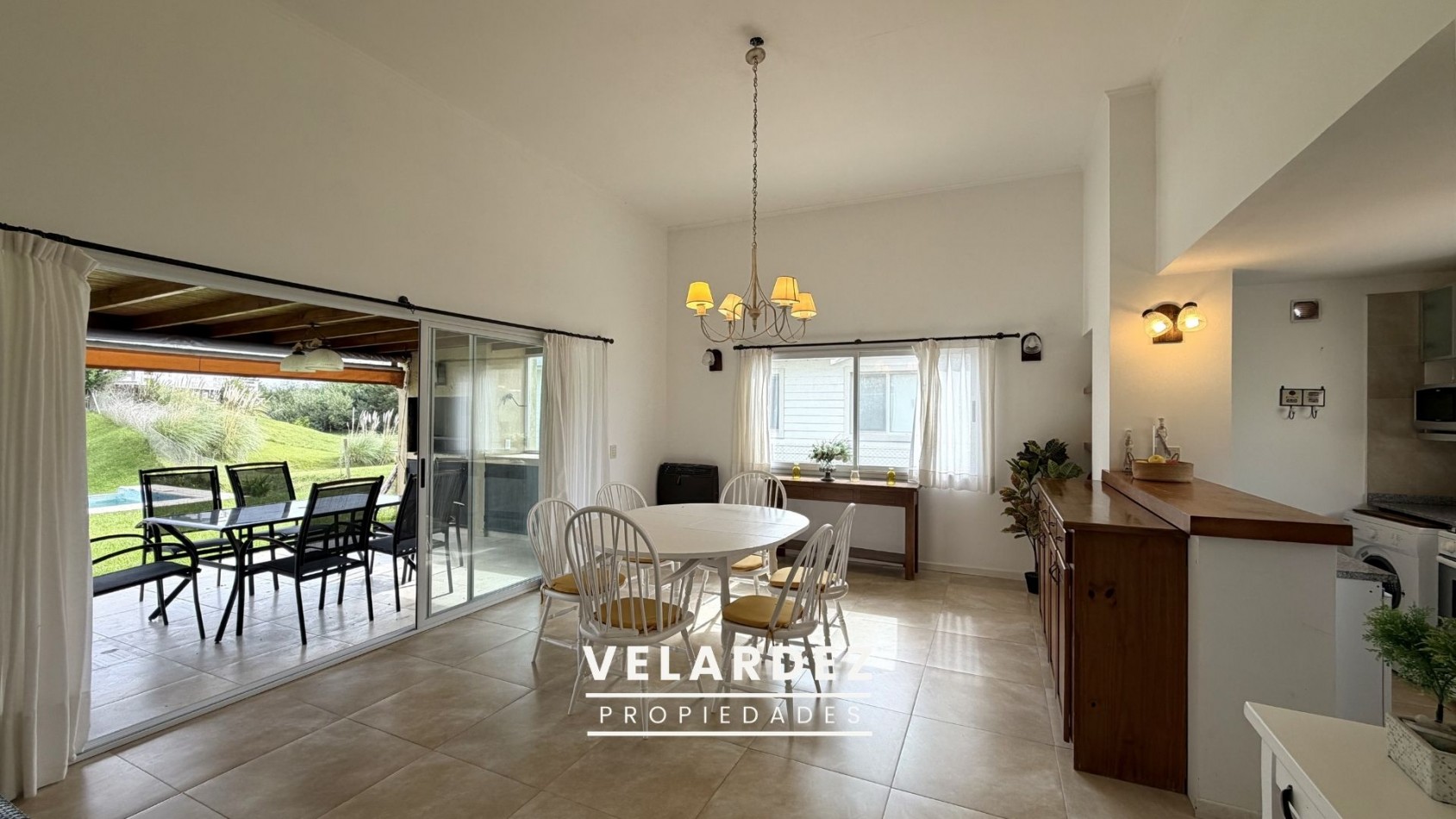 Casa en Venta en Costa Esmeralda Gas Natural