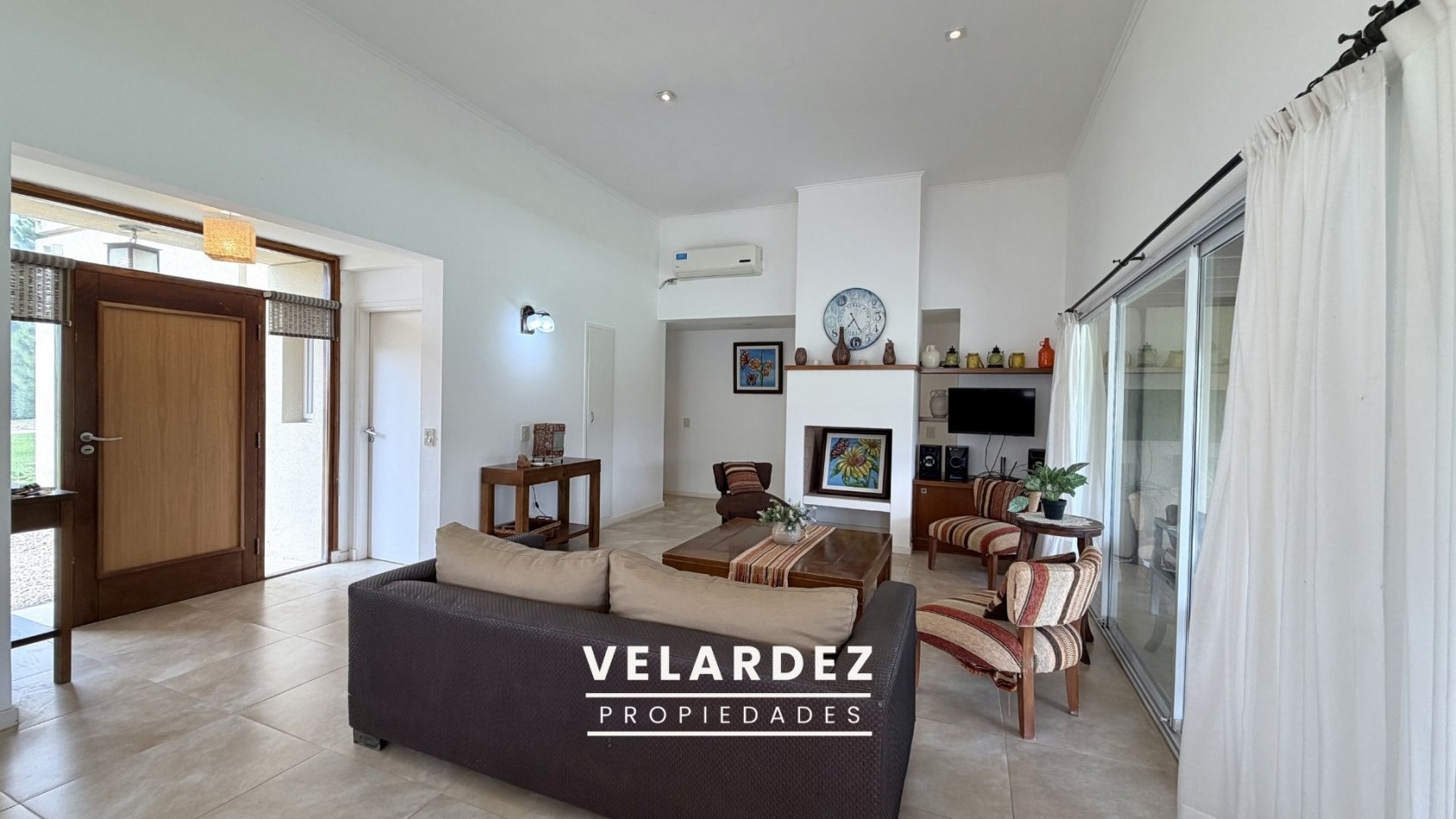 Casa en Venta en Costa Esmeralda Gas Natural