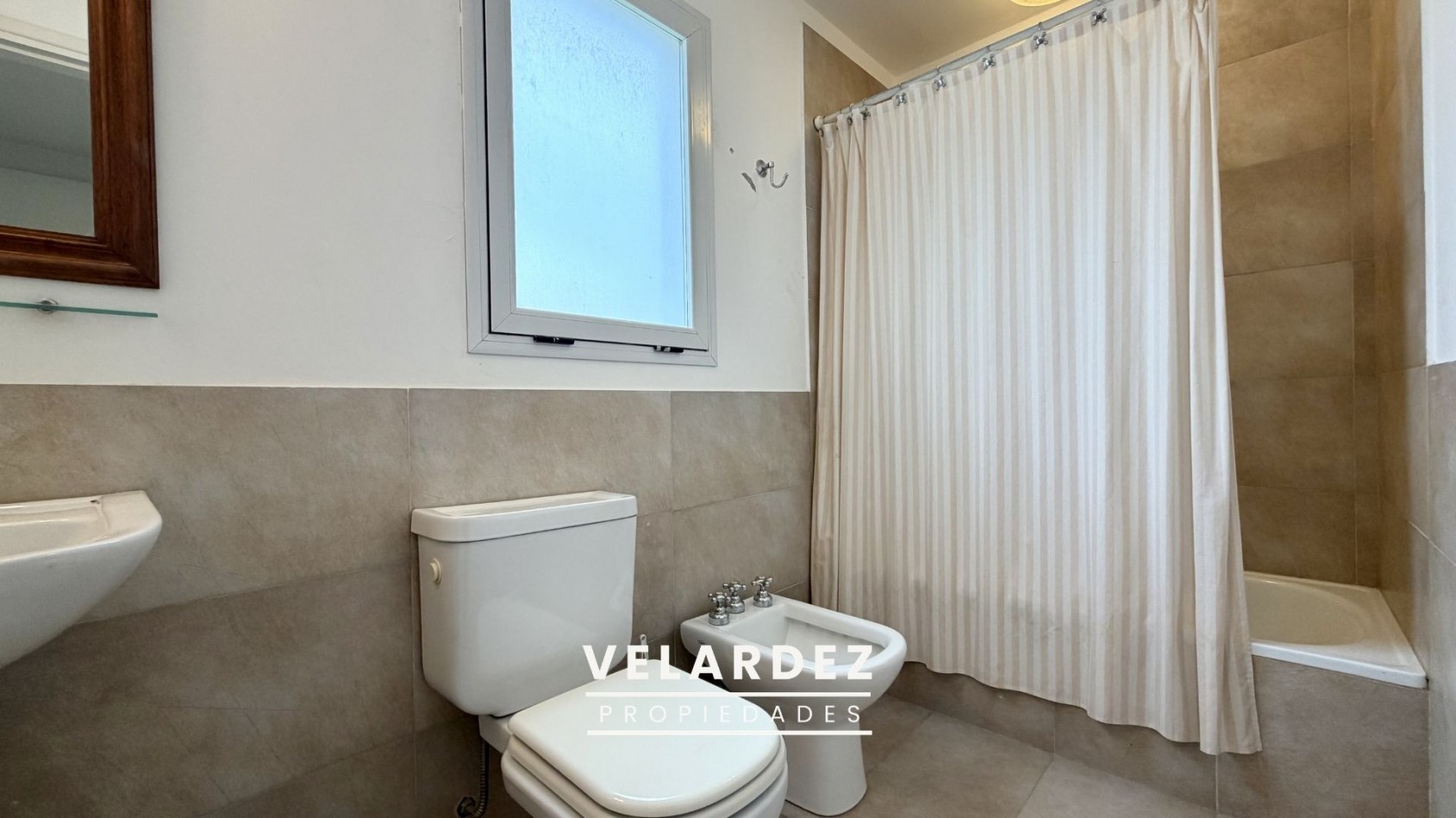 Casa en Venta en Costa Esmeralda Gas Natural