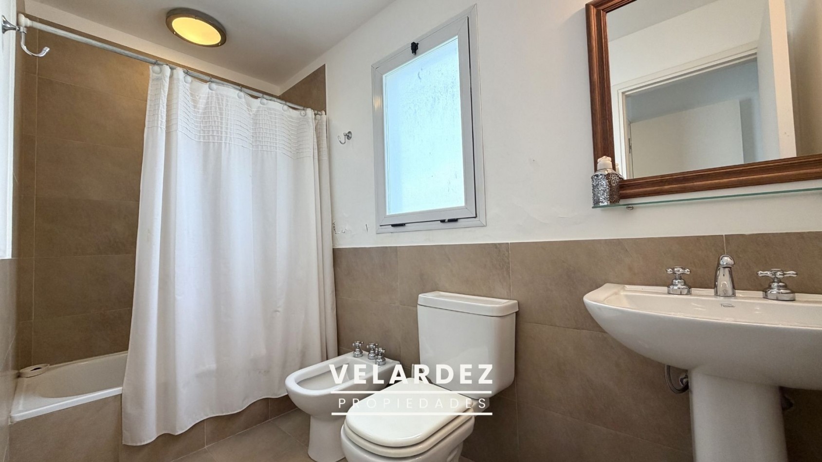 Casa en Venta en Costa Esmeralda Gas Natural