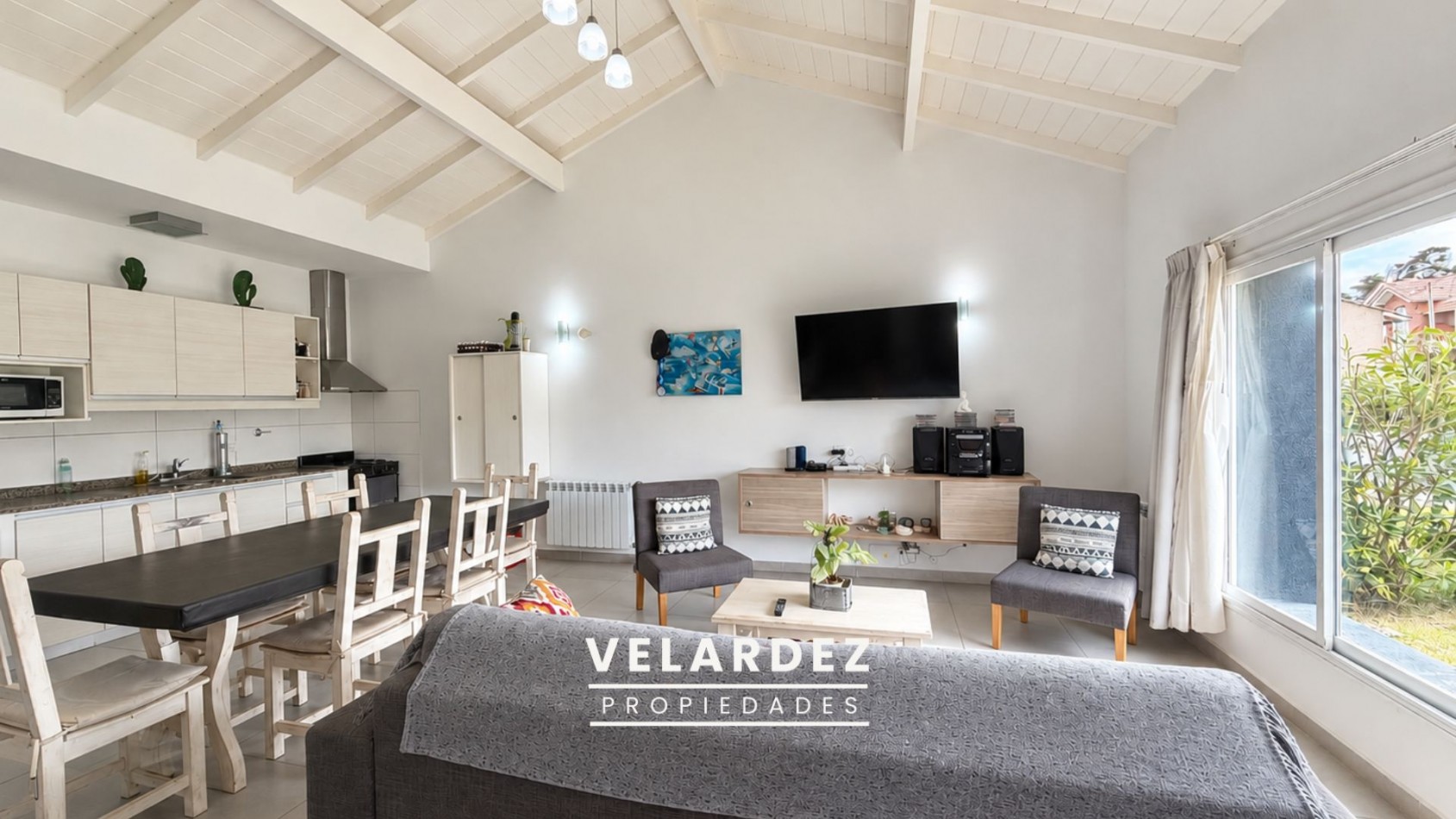 Casa para 6 personas en alquiler temporal - Pinamar Playa