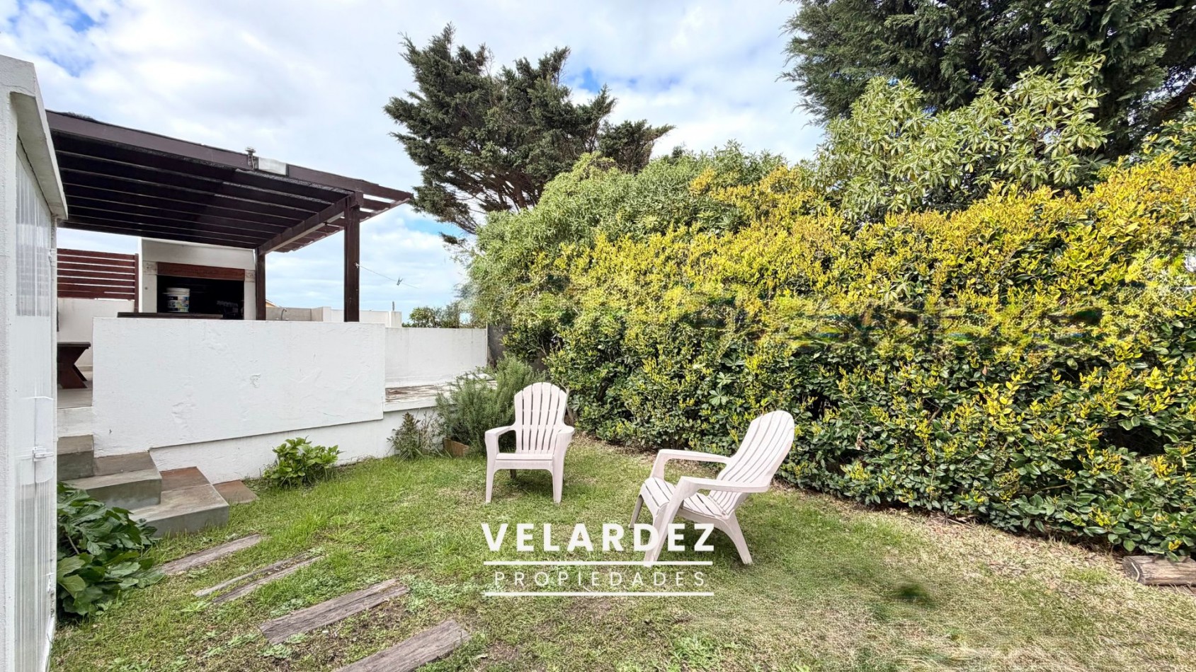 Casa para 6 personas en alquiler temporal - Pinamar Playa