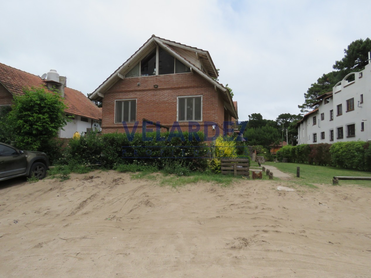 Triplex