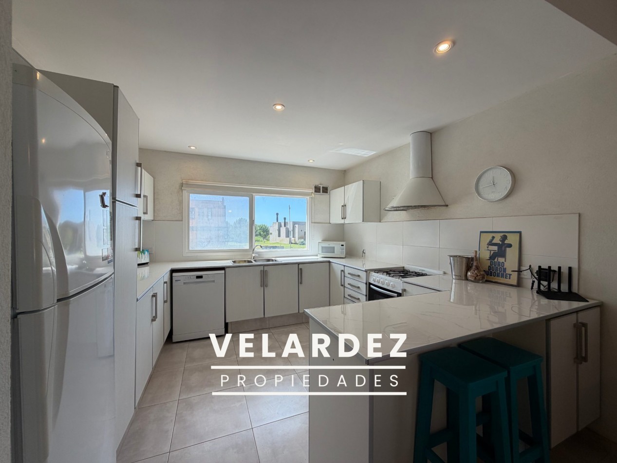 Casa en venta en Costa Esmeralda OPORTUNIDAD