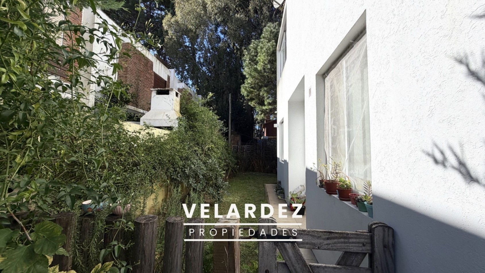 Departamento en Venta En Pinamar - Gas Natural