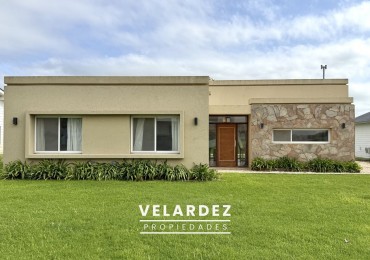 Casa en Venta en Costa Esmeralda Gas Natural